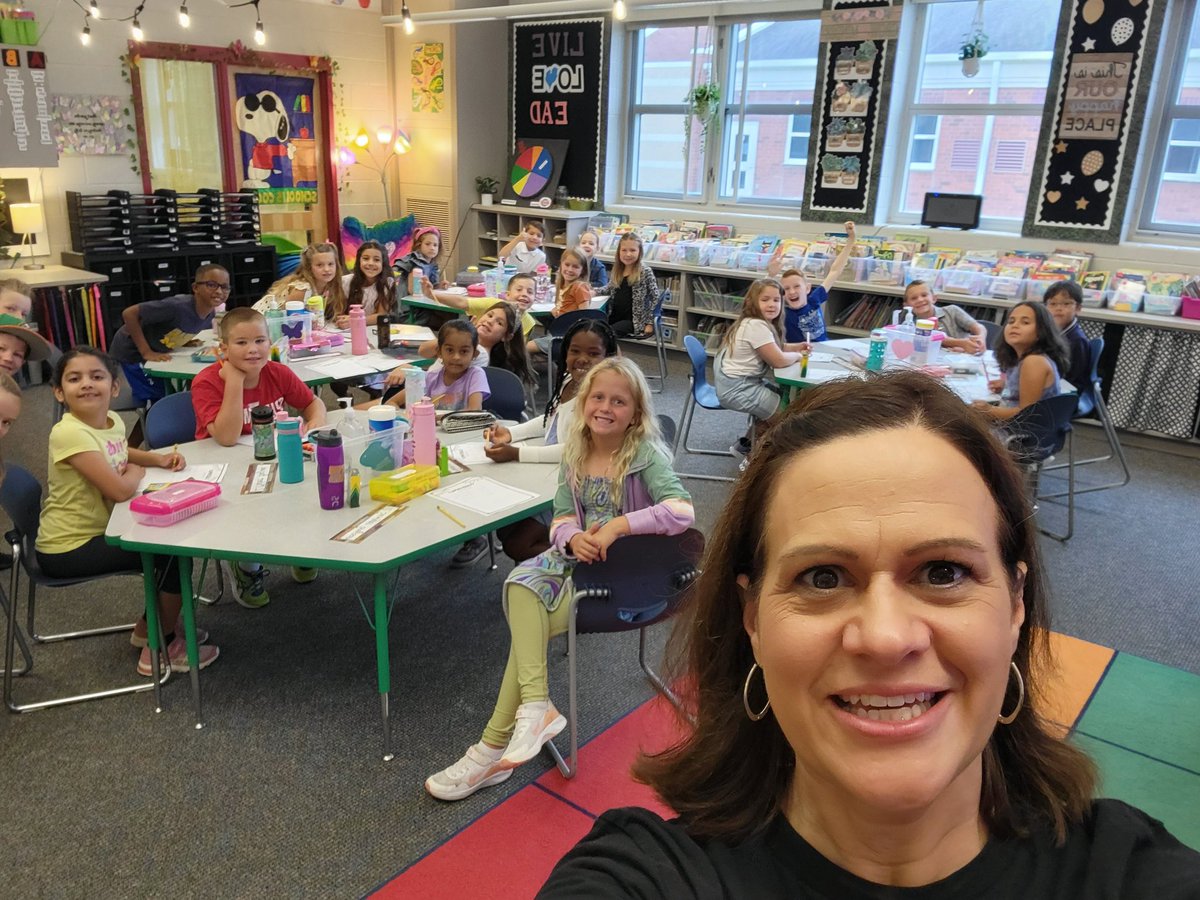 A great start to our school year!  I can already tell this is going to be a nice class!!💙