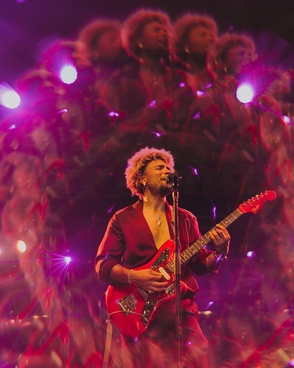 NASHVILLE! Thank you for dancing, singing, and making this show so special 🥹. Huge thanks to <a href="/liveonthegreen/">Live On The Green</a> and <a href="/lightning100/">Lightning 100</a> for having me. 🙌🏾❤️

📸: @lillliandylan