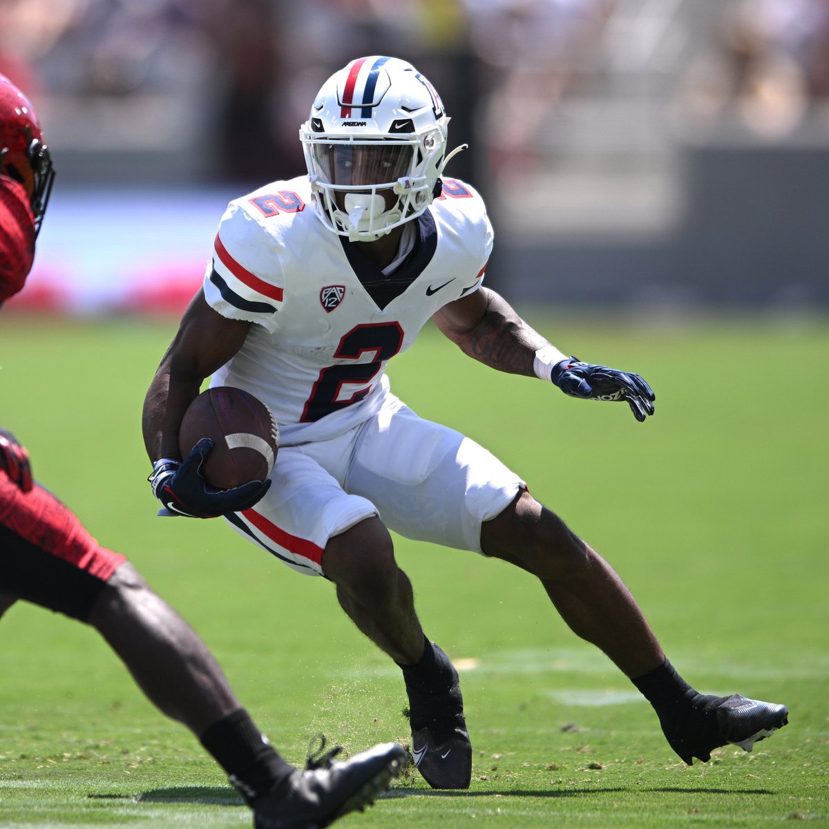 PFF_College's tweet photo. Highest-graded Power 5 WR in Week 1 (min. 20 snaps):
▪️Jacob Cowing, Arizona - 91.4 https://t.co/fQrkrRn6TC