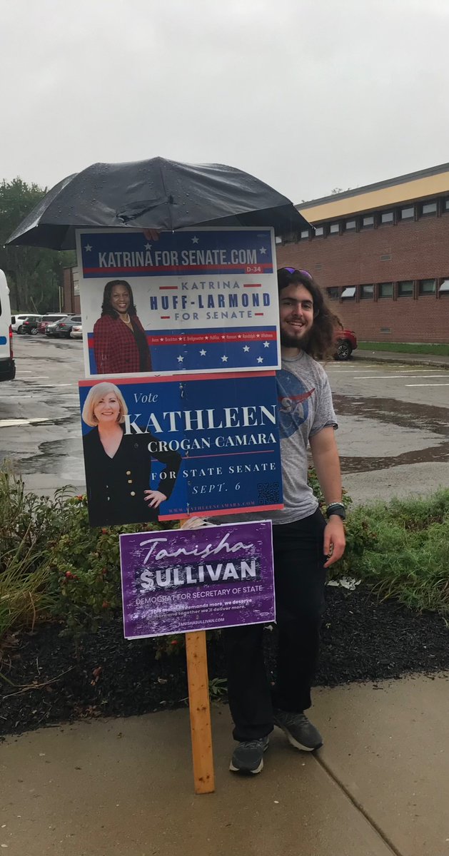 Excited to have SOLO sign-held in the rain for 3 awesome women candidates today at a polling location in Randolph! Can’t wait to see results :))) <a href="/Kathleen4Senate/">Kathleen Crogan-Camara</a> <a href="/Katrina4Senate/">Katrina Huff-Larmond</a> @Tanisha4MA #mapoli