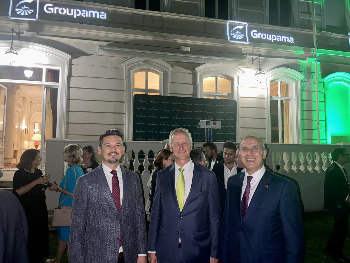 romanyatiad's tweet photo. Fransız Ticaret ve Sanayi Odası, CCIFER’nin, Fransa Büyükelçiliğinde düzenlediği Kokteyle katıldık.
#tiadromanya #ccifer #ambasadafrantei #groupama https://t.co/bcOhJeW5Zj