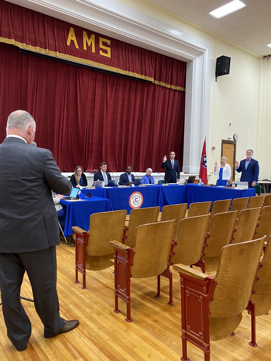 clevecityschool's tweet photo. We would like to thank @MayorKBrooks for swearing in our new and returning school board members tonight! This is our first meeting with our new school board! https://t.co/hogUQoGpLL