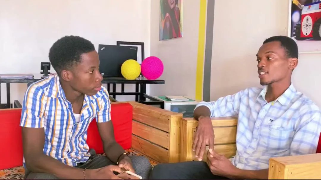 afroaware tweet media