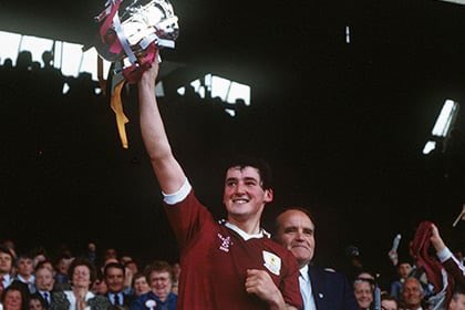 peterswellman's tweet photo. 🏆 
September 6, 1987. 
35 years ago today. 
Legends. https://t.co/YDXvXzLrkw