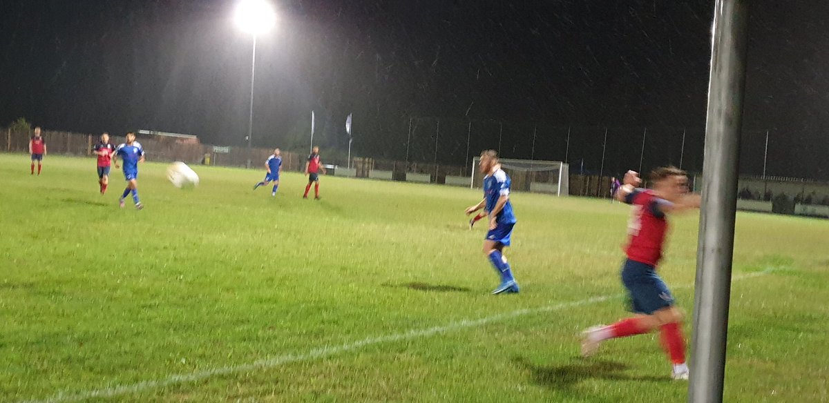 bowenmj's tweet photo. UCL Cup 1st Round
@GoddyRoversFc 3
@doughboys_wtfc 2
Lively game that went to the wire. Rain helped the pace of the game and reminded me to pack some winter clothes from now on. https://t.co/hAiruoHIfd