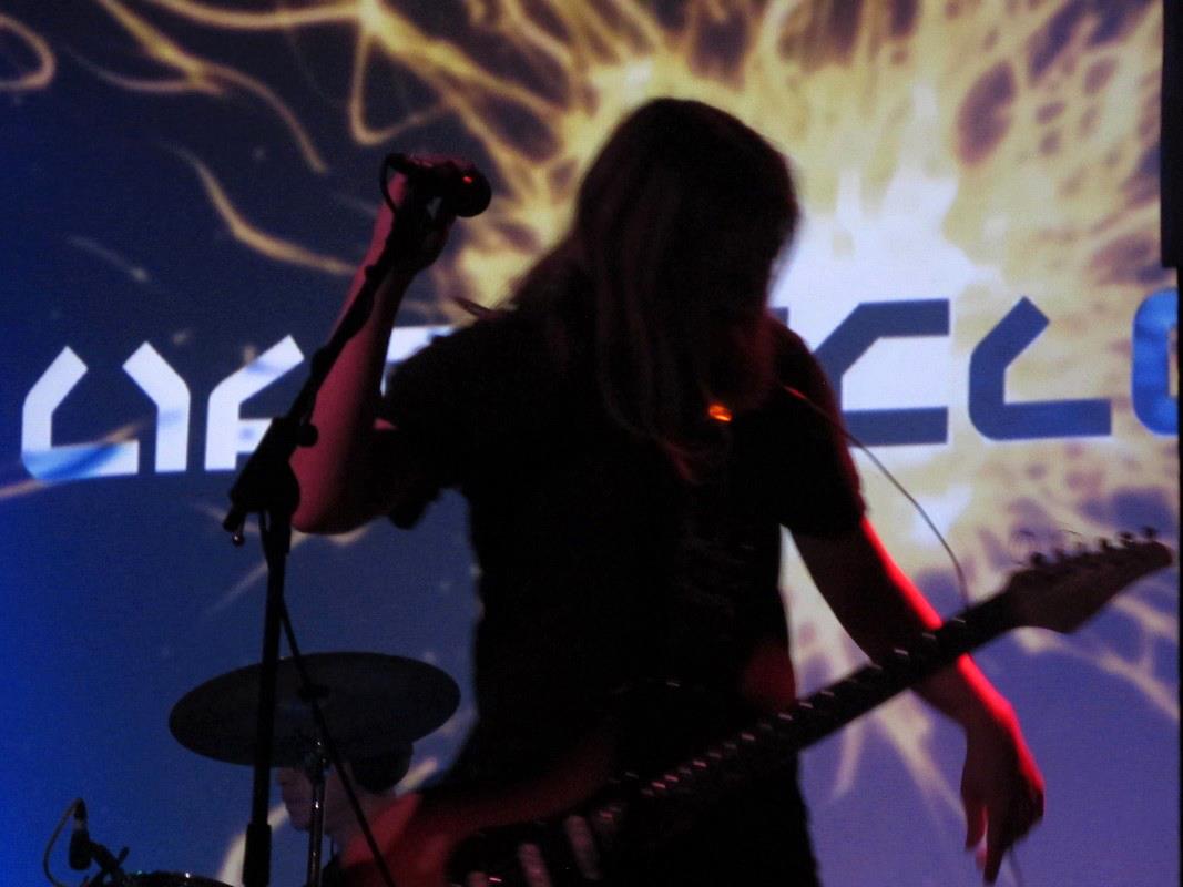 alt_frequencies's tweet image. Tune in Wednesday 7pm to @radioleyland 104.8FM &amp;amp; online to hear @CandyCoffins @AerialSalad @thelifecycle @BlackNiteCrash1 #BackyardCasino @pixyjones @stevetrafford @telefis1961 @SCARECROW @SWEETStheband @VincentChrist4 Listen to last week's show here.
mixcloud.com/Leyland_Festiv…