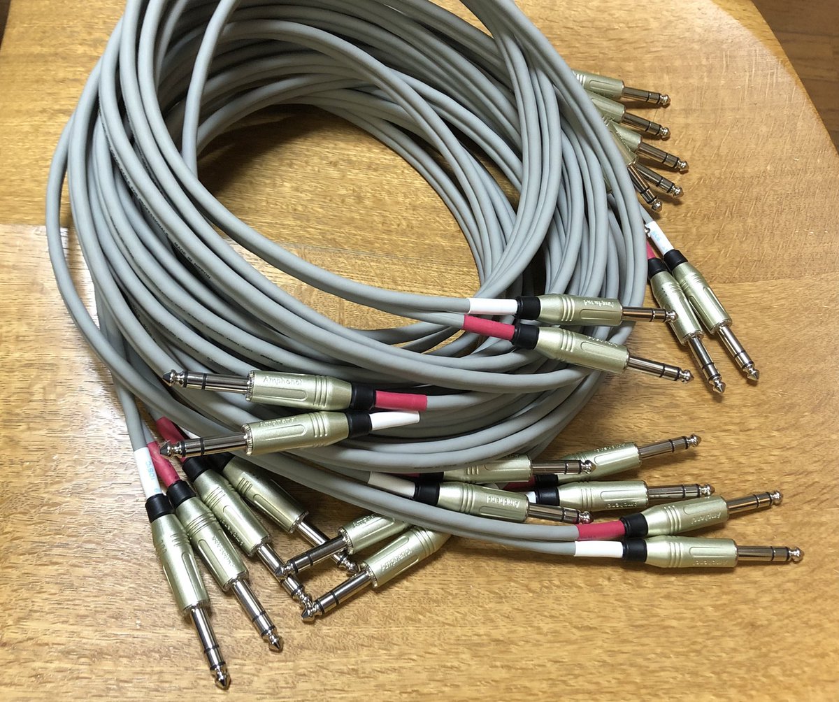 soundactive's tweet photo. exformバランスツインケーブルはパンチの効いたサウンド！
好評発売中です！
#exform https://t.co/FrNh4kRXFT