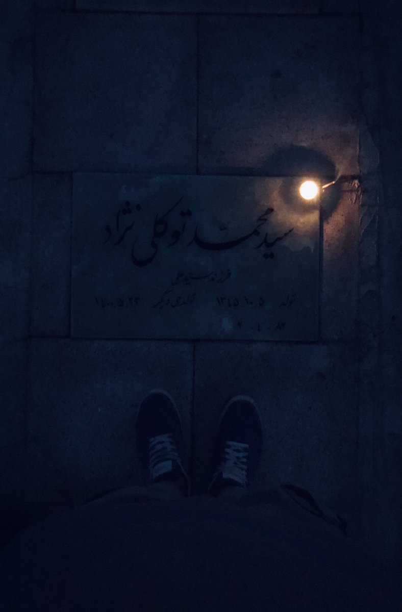 bigyudaa's tweet photo. 🖤🌻🕯 https://t.co/897Y0wqZS7