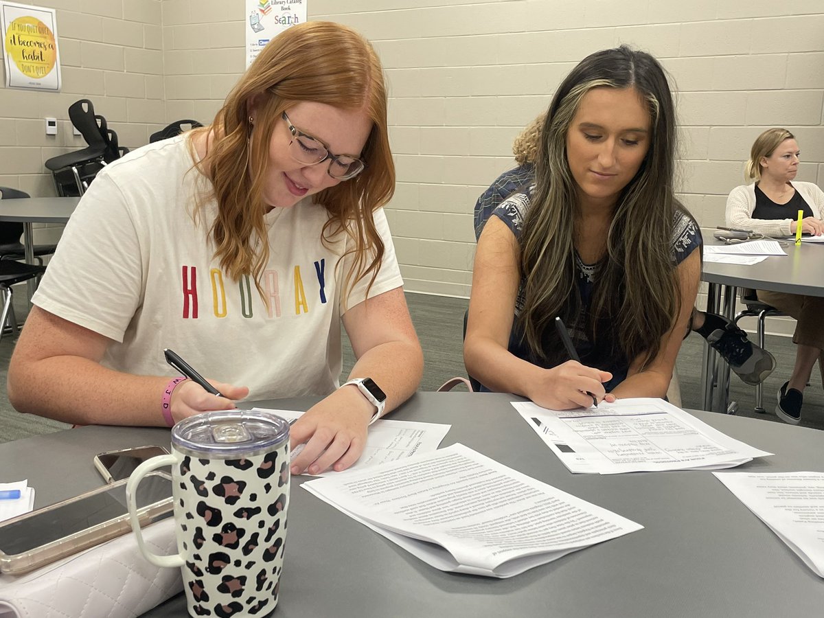 Rachel Graves tweet media