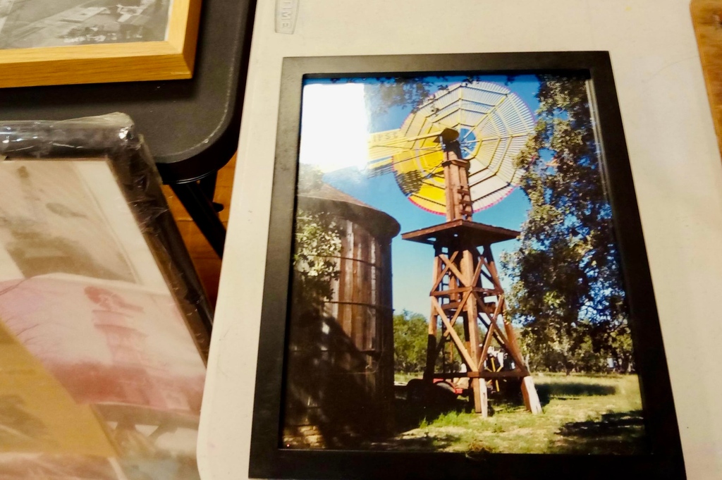 MorningsideM's tweet photo. We had a wheel-y great time listening to the windmill man himself, Jim Collums, teach us about how he makes windmills &amp; how important they are to ranchers. 🤠 Ty for talking to our Meadows #AssistedLiving residents!

#SeniorLiving #SeniorCare #ElderlyCare #OlderAdults #latxstrong https://t.co/zMDx6M5Rap