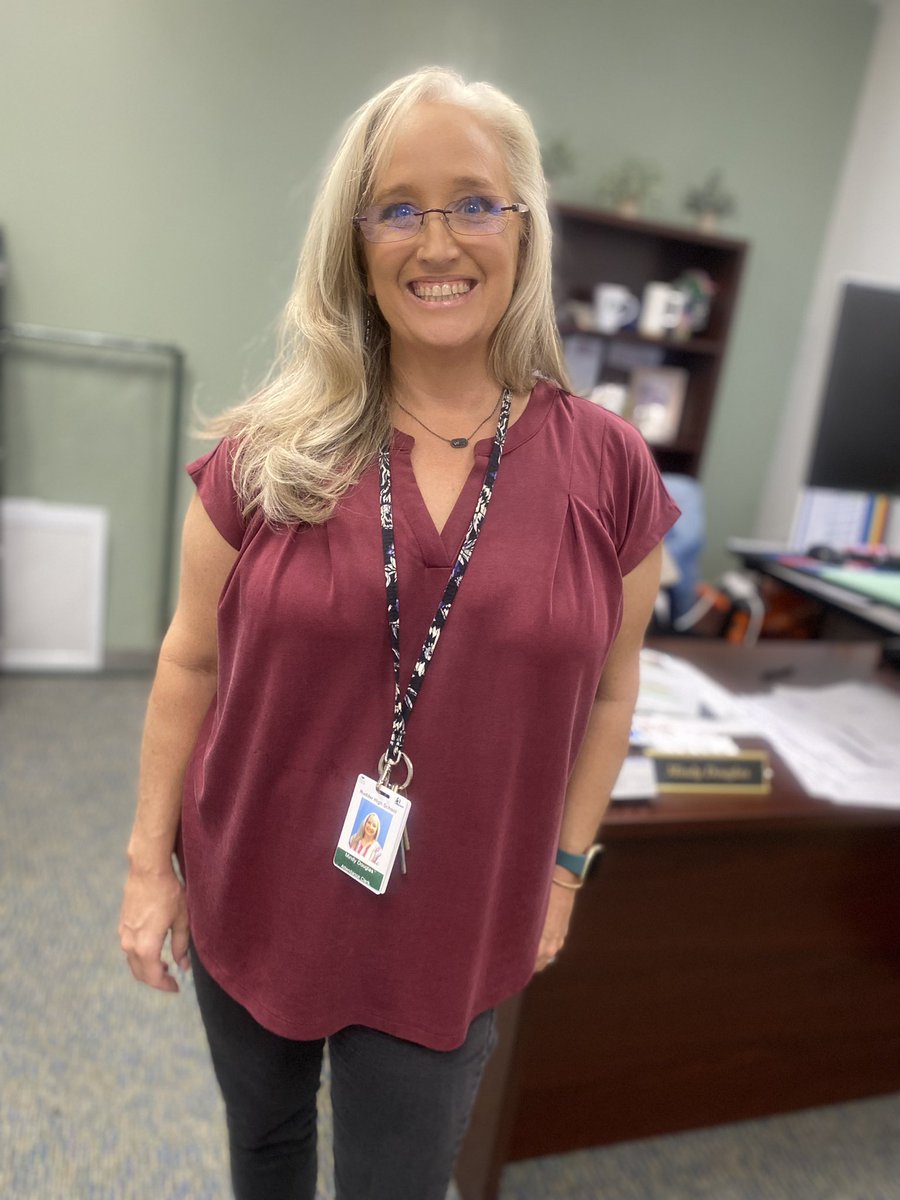 Rudder High School stands in support of the city of Uvalde #UvaldeStrong #MaroonOut #RLTW <a href="/BryanISD/">Bryan ISD</a> <a href="/GCarrabineBryan/">Ginger Carrabine</a> <a href="/rachellaytonbr1/">rachel.layton@bryanisd.org</a> <a href="/RudderHS_BISD/">Rudder High School</a>