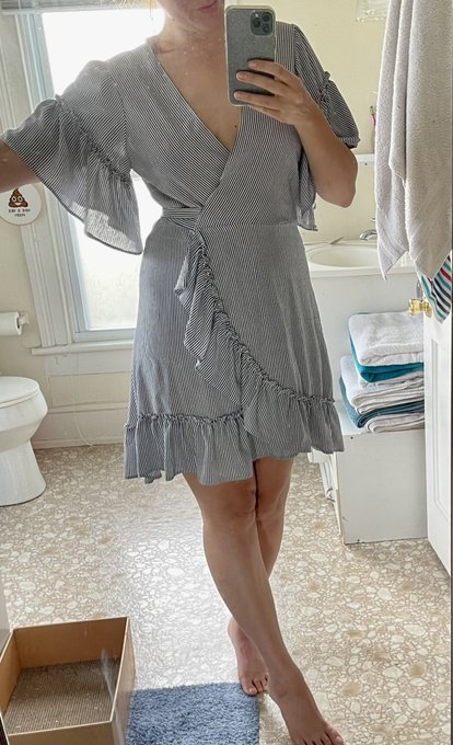 Have a party to go to this weekend in DC and couldn&rsquo;t find a dress I liked at the store so I made one