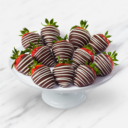 SI_edible's tweet photo. Happy National Dipped Fruit Week! Save $15 with code BERRIES15
https://t.co/JBl1JbKHeF

#statenisland #delivery #fruit #healthytreats #gift #baby #birthday #anniversary #cookies #ediblearrangements #love  #getwellsoon #emoji  #bff #fall  #gamedaygifts #NationalDippedFruitWeek https://t.co/41yV2cGNyc