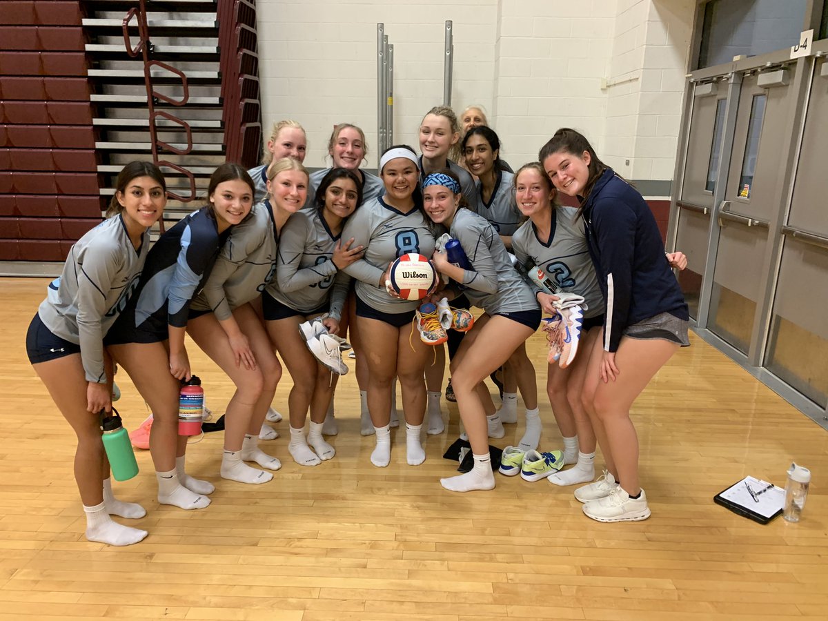 SBHSVball tweet media