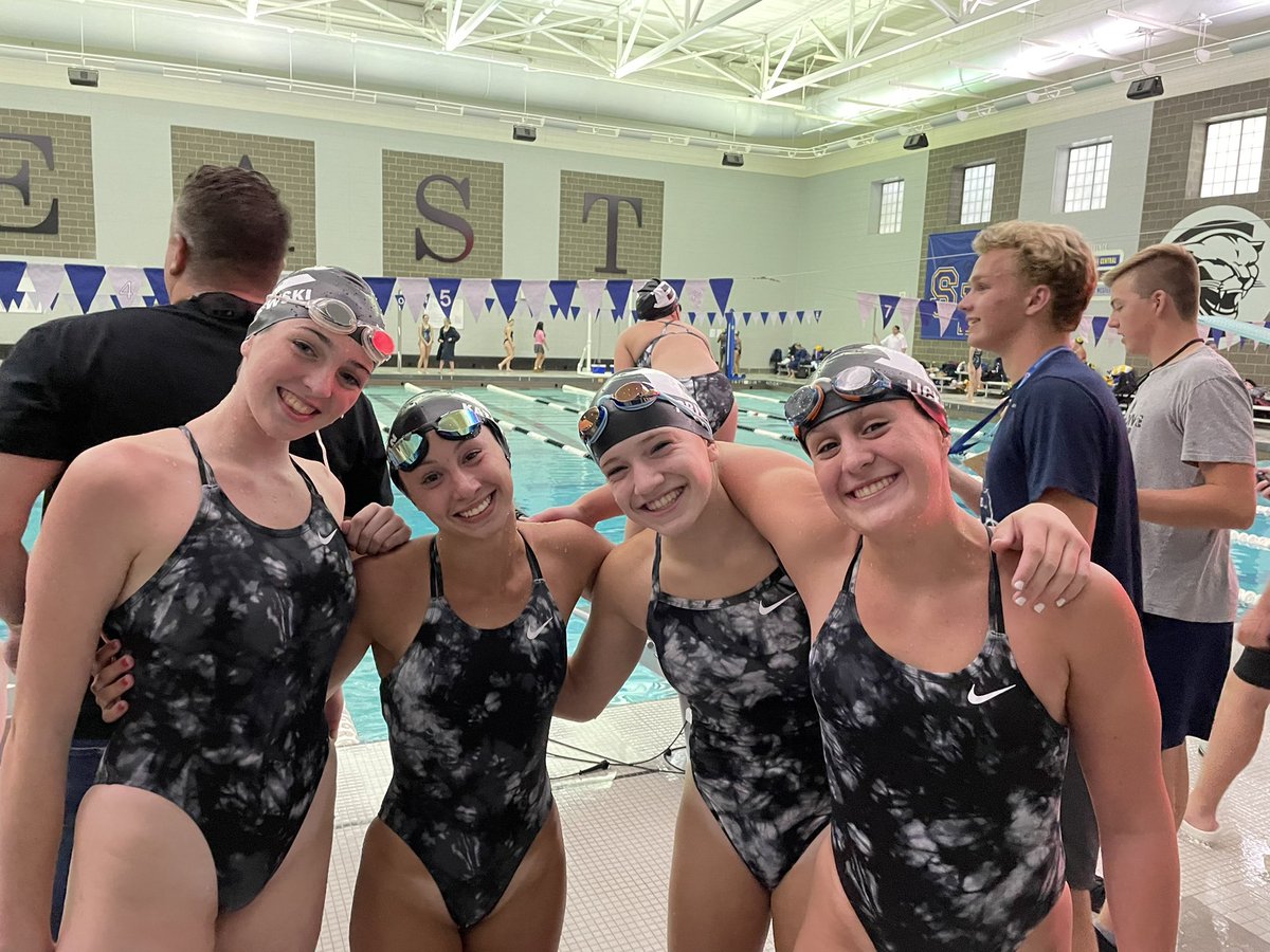 SLEastSwimDive's tweet image. Congrats to our medley relay of Peyton Wasliewski, Noelle Priest, Sophia Lickman, and Natalya Katcherian who qualified for the mhsaa state championship meet!  @BeEast_Cougars @LakesVC