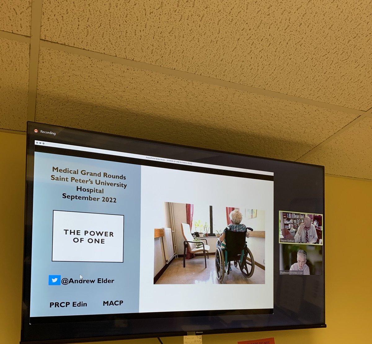 Shikha_Cardio's tweet photo. As a Chief of my ambulatory clinic cohort, I had the fortune to arrange and organize a “watch together” session for our team. Grand round from the one and only, Professor Andrew Elder from Royal College of Physicians of Edinburgh. #LearningFromThePioneer #ResidentsInTraining https://t.co/jpPDrTbmlA