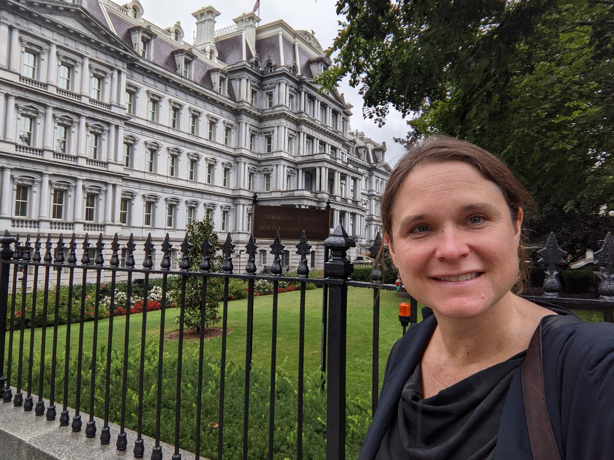 Frances Moore tweet media