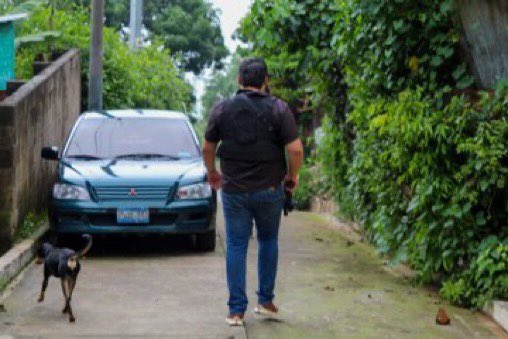 NoticiasRSV's tweet photo. #NRSV | 🐈🐾🐕 "Nuestro #CAMZ en coordinación con la @PNCSV y #PoliPets, han comenzado un operativo de investigación sobre el hecho", explicó el brother Godoy. Y mencionó que recorrerán todo el municipio para dejar claro que hay una ley y una ordenanza municipal que respetar. https://t.co/hpGWswa08H
