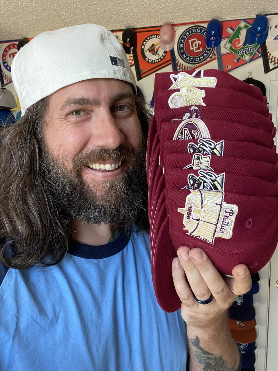 HAT CLUB tweet media