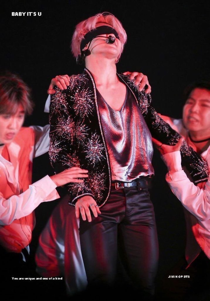 _7withU_'s tweet photo. さて lie
発表された当時ジミンは20歳 葛藤や不安定さが詰まったパフォーマンスは言うまでもなく命を削るような儚さと危うさに満ちていて…見ると決まってヒリヒリと胸が苦しくなるけれどそれでも私を惹き付けて止まない
#JIMIN
#지민아_라이6주년축하해
#6YearsWithLie
#WeLoveYouJimin https://t.co/z0Q3U03sNS