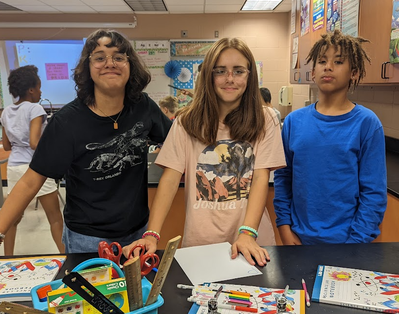 1GoodBetterBest's tweet photo. Grissom Guardsmen have had a great start to the year! The first 14 days have been spent building community, getting to know new staff and students, and beginning a new year of learning. It is going to be a great year!#GoodBetterBest  #PHMExcellence https://t.co/puf103nMjw