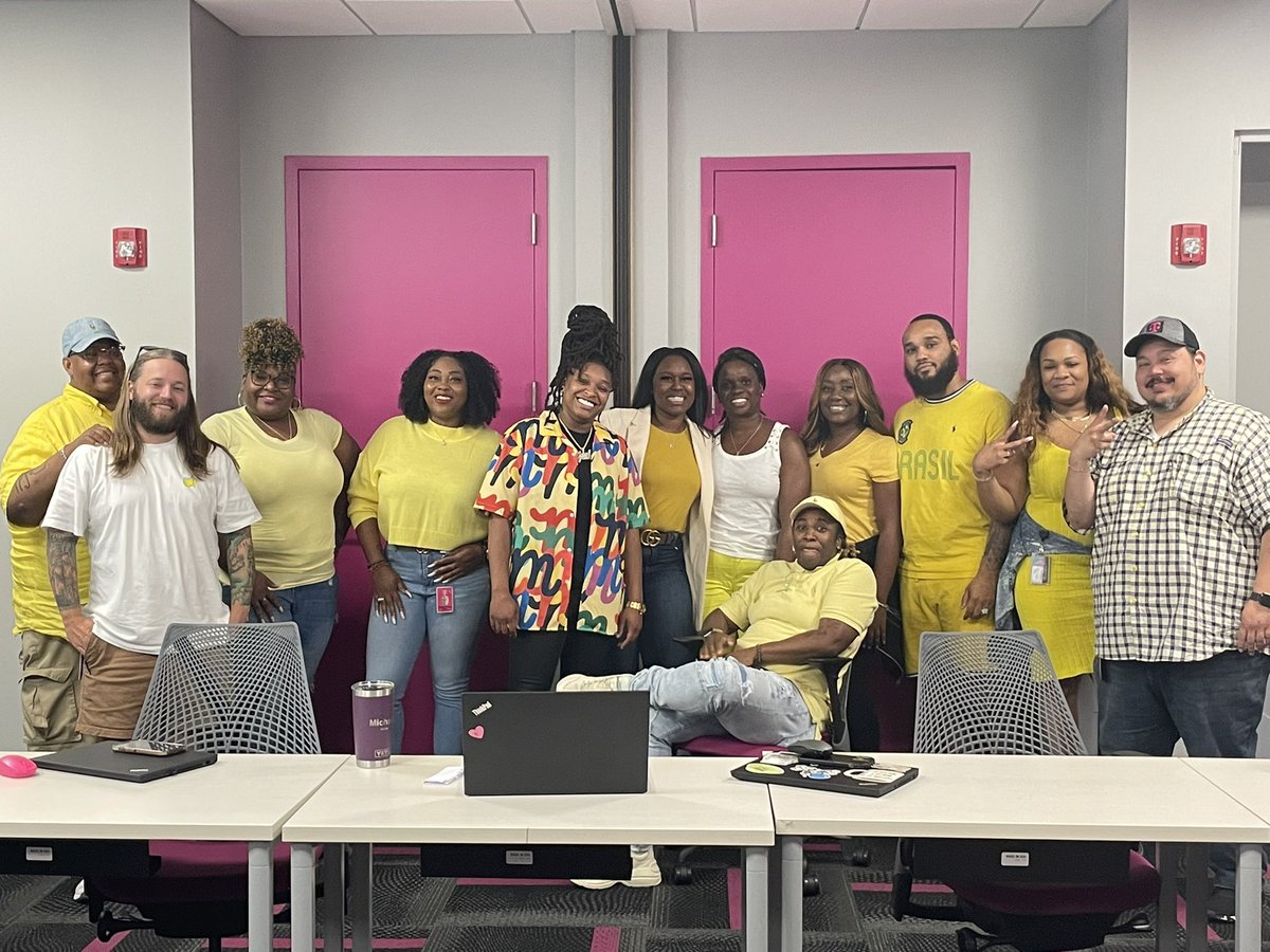 Candice Mitchell tweet media