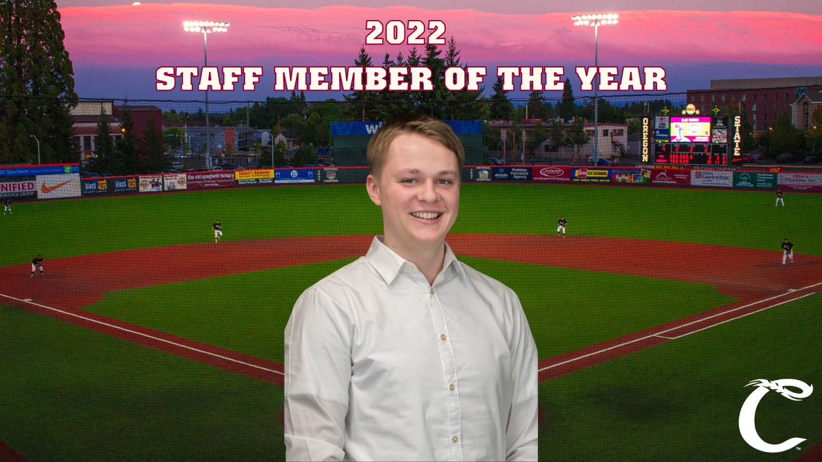 CorvKnights's tweet photo. Congratulations to Derek Buchheit, Director of Operations, on being named Staff Member of the Year!
Read the full story π https://t.co/6ty94Y4IF7 https://t.co/5NljQg8En1