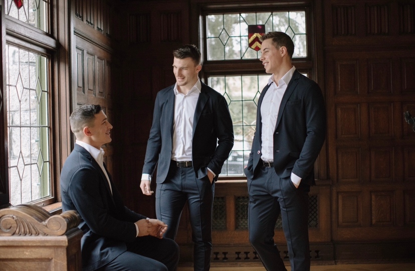 Whether your the best man or a guest, looking your best during wedding season is a must! Pairing our Performance Blazer, Office Shirt and Performance Trousers to create a elevated suit as comfortable as sweatpants! 

Shop wedding must haves at aedelhard.com/products/perfo…