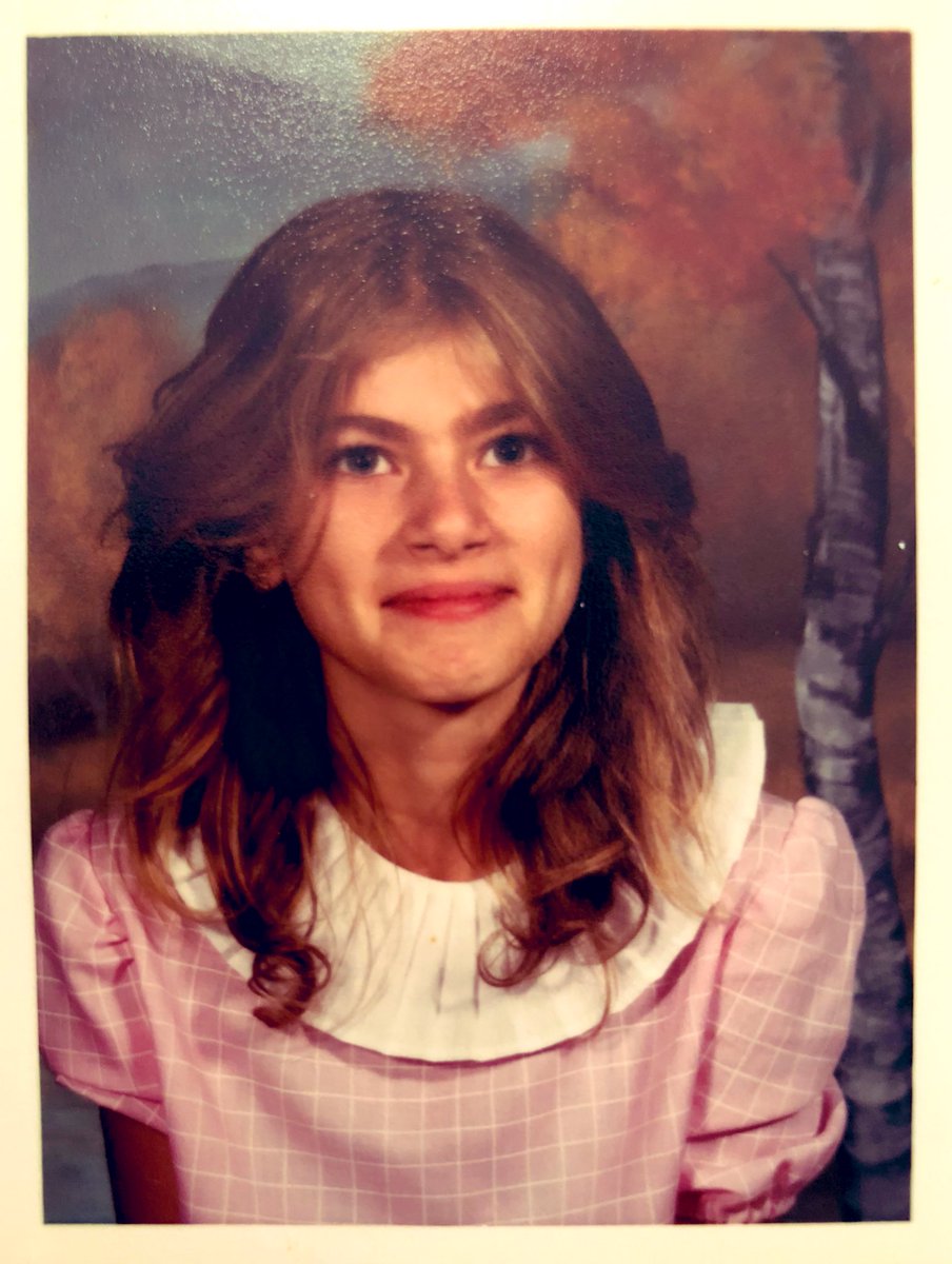 Ev_Giannopoulos's tweet image. TY @CHill_WRDSB &amp;amp; @ReadLila 💕 This grade 5 student LOVED learning and #BackToSchool 📚🍎♥️ now I’m wishing each and every @wrdsb student and staff member another wonderful school year filled with curiosity, compassion for all, and fun! #FirstDayPhotoChallenge #WRDSBFirstDay 🙌🏼