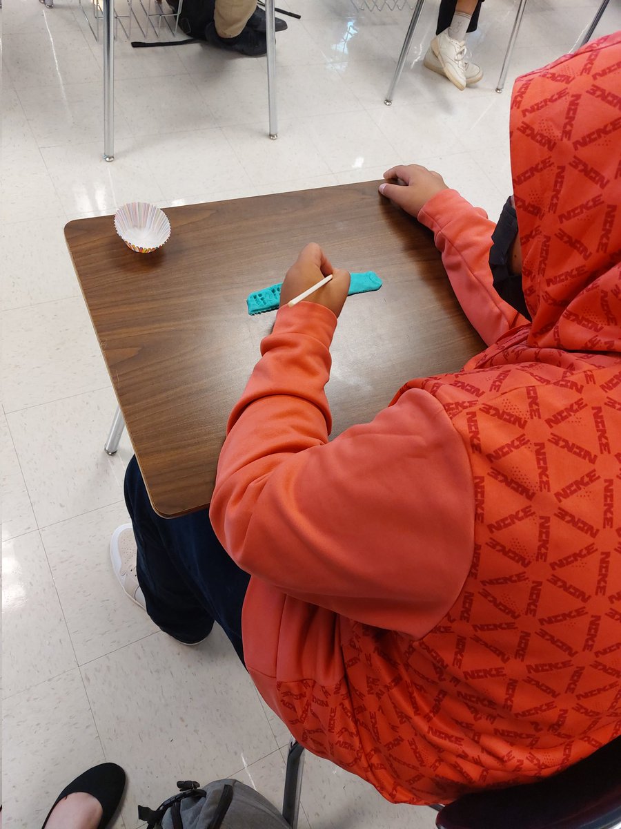 haileyehunt's tweet photo. Today in World History, we attempted to carve our names in Cuneiform the way real ancient Sumerians did - with homemade playdoh and chopsticks. π #MustangsIgnited #NISDJay https://t.co/llthhDC4L8