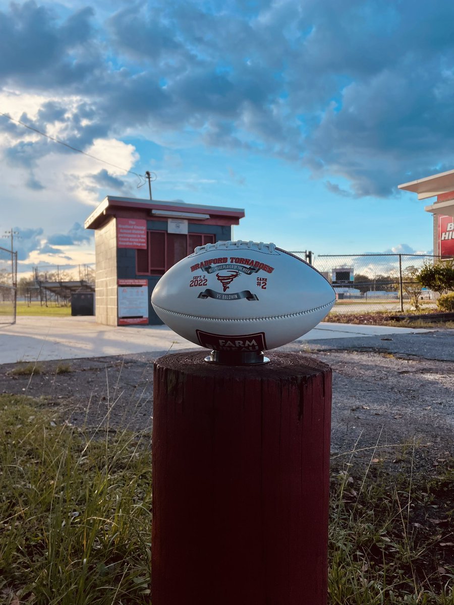 Chason Clark โ (@chasonclark10) on Twitter photo Got Farm Bureau Defensive Player of The Week ๐ My whole defense deserves thisโฆ 10 quarters NO points . Letโs keep it going! DARK SIDE on me โฆ <a href="/BHSTornadoFB/">Bradford Tornadoes</a> <a href="/AhmanCovington/">Ahman Covington</a> <a href="/ChalilCummingss/">Chalil Cummings</a> <a href="/jametrius18/">Jametrius Pringle</a> <a href="/bbowen_5/">BRYSON โB9โ BOWEN</a> <a href="/mcbride_dejon/">Dejon Mcbride</a> <a href="/DevonMcBrideJr1/">Devon McBride Jr</a> <a href="/jenkins_trente/">Trente Jenkins</a> <a href="/JarrinAlexande1/">Jarrin Alexanderโ๏ธ</a> Got Farm Bureau Defensive Player of The Week ๐ My whole defense deserves thisโฆ 10 quarters NO points . Letโs keep it going! DARK SIDE on me โฆ <a href="/BHSTornadoFB/">Bradford Tornadoes</a> <a href="/AhmanCovington/">Ahman Covington</a> <a href="/ChalilCummingss/">Chalil Cummings</a> <a href="/jametrius18/">Jametrius Pringle</a> <a href="/bbowen_5/">BRYSON โB9โ BOWEN</a> <a href="/mcbride_dejon/">Dejon Mcbride</a> <a href="/DevonMcBrideJr1/">Devon McBride Jr</a> <a href="/jenkins_trente/">Trente Jenkins</a> <a href="/JarrinAlexande1/">Jarrin Alexanderโ๏ธ</a>