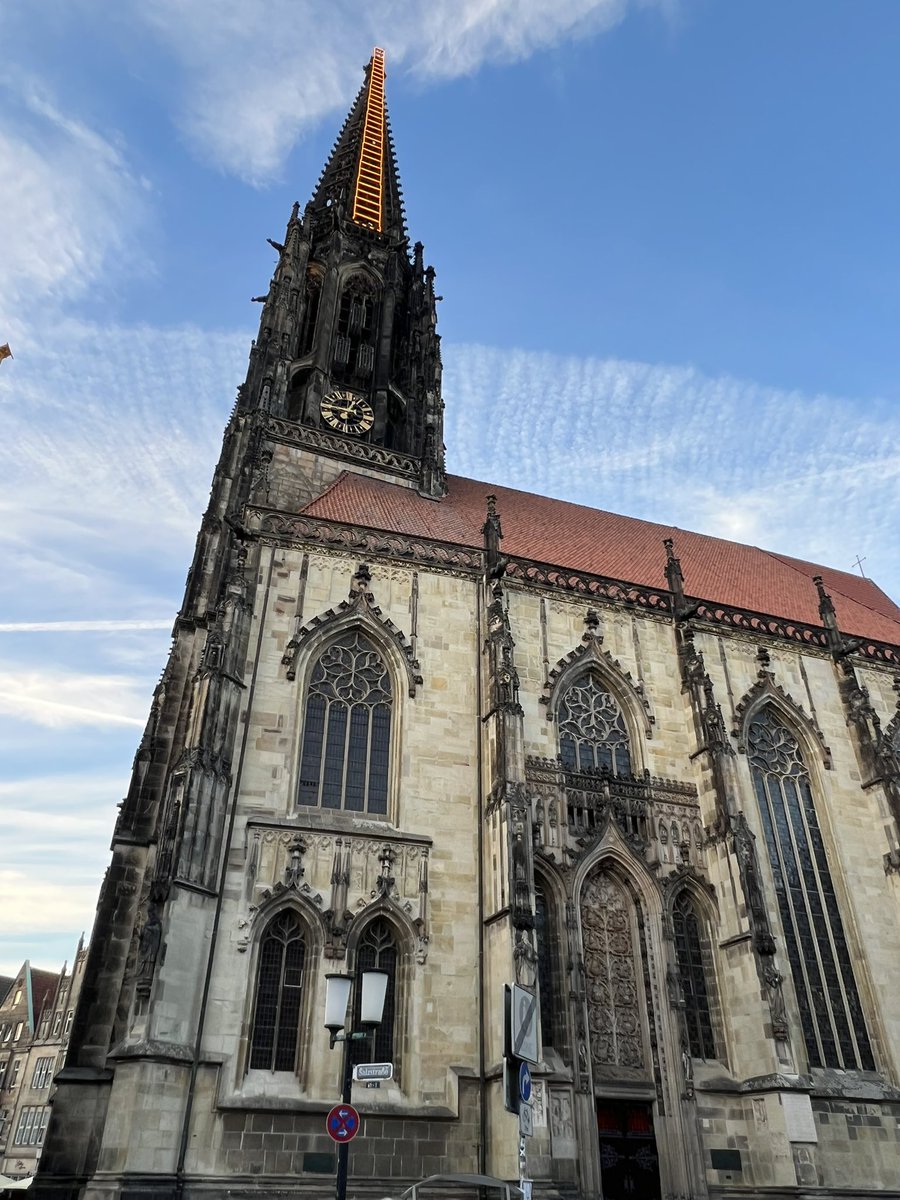 mfschem's tweet photo. St Lambert’s church in Münster with its very own Stairway to Heaven!#ORCHEM22 https://t.co/wq59L0jZAT