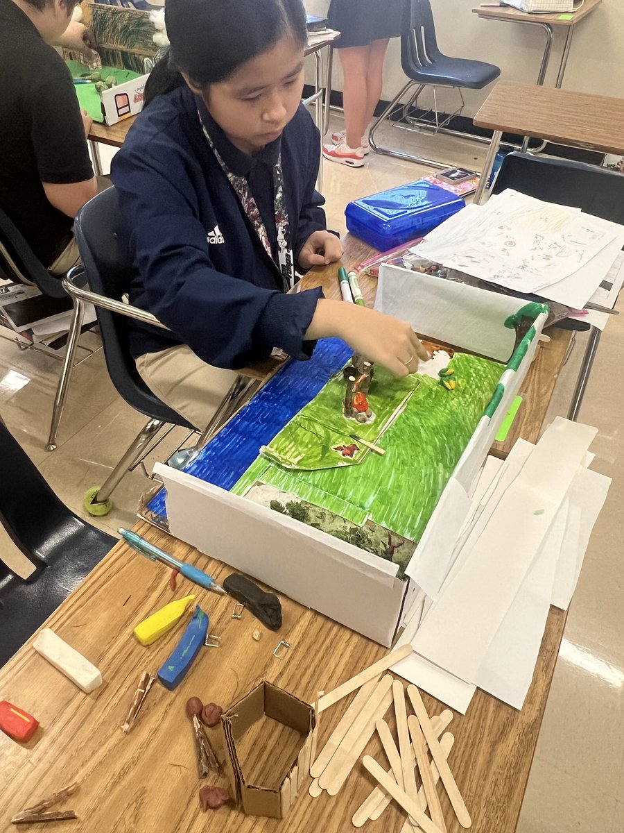 NMSKnights's tweet photo. Students in 8th grade SS- created Dioramas demonstrating their knowledge of the three South Carolina Native America Tribes or one of the three Colonial Regions. #KnightLife https://t.co/eyq5Fw4A6z