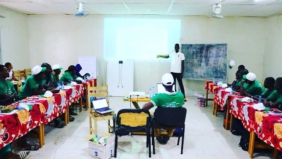endaenergylinks's tweet photo. Ce programme intégré Energie-Fourrage-Lait « #Doylu » est initié par l’organisation ENDA ENERGIE avec l’appui de Réussir au Sénégal/GIZ. https://t.co/aDFpf8omZj