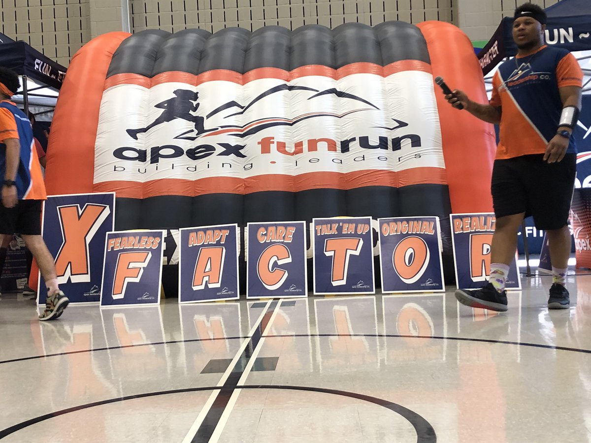 KanesKiddos's tweet photo. Have you heard? @apexleaderco is at Walker! It’s our @WalkerStarsPTA fundraiser, and it teaches our #WalStars how THEY can all be leaders! #mymisd #WalkeratWork https://t.co/cbtv0QIGgr