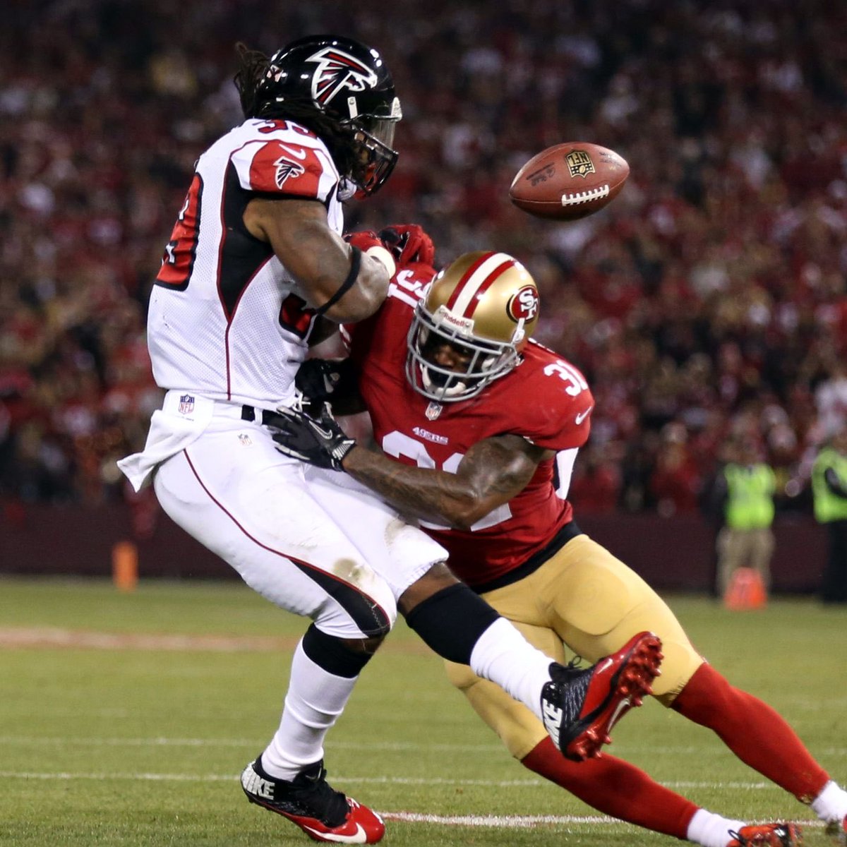 NinersHistory's tweet photo. Donte Whitner #FTTB https://t.co/0hr1VF1liu