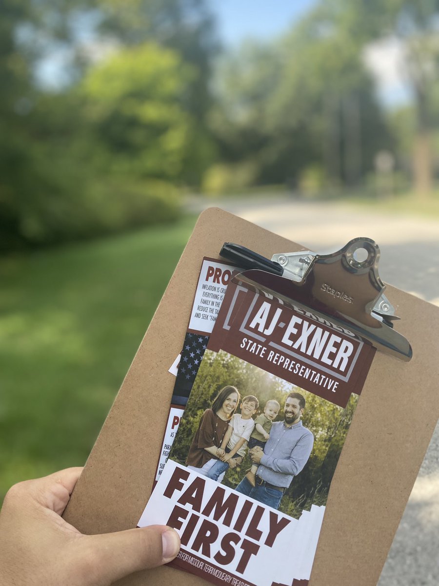 AJExner's tweet photo. “Wait… you’re… this guy? The actual candidate?”
.
.
.
Yup, that’s me, and I hope to represent you up in Jeff City if you vote for me on November 8th. 
#exner4mo #flipthishouseseat #moleg https://t.co/JXv8G6mFu8