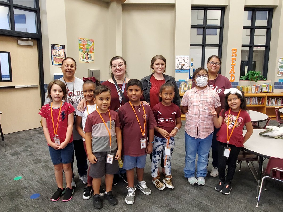 LPELeopards's tweet photo. LPE showing their ❤️ for Uvalde. #ChooseLP https://t.co/x0vHXsxT5s