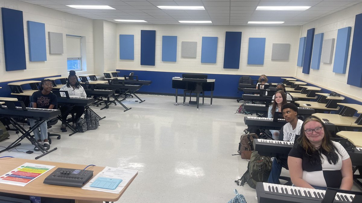 The Center for Performing and Production Arts (@cppa_sps) on Twitter photo First class in their first class! Welcome to piano lab <a href="/CPPA_SPS/">The Center for Performing and Production Arts</a> students! YOU are the creators!! <a href="/SufVAschools/">Suffolk Public Schools</a> #buildingthebestSPS #creator2career First class in their first class! Welcome to piano lab <a href="/CPPA_SPS/">The Center for Performing and Production Arts</a> students! YOU are the creators!! <a href="/SufVAschools/">Suffolk Public Schools</a> #buildingthebestSPS #creator2career