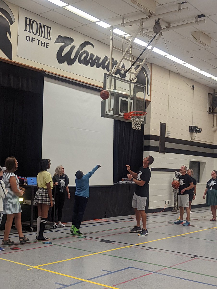 westheightsps's tweet photo. Wow!!! What an amazing first day at Westheights for our Warriors!! Give Mr. Johnston and Ms. Guy a high five ๐๏ธ tomorrow for all of their hard work at putting this together! THIS YEAR IS GOING TO ROCK!!! ARE YOU READYYYYYYYYYYYY? #wrdsbfirstday https://t.co/FGBtVm46Zp