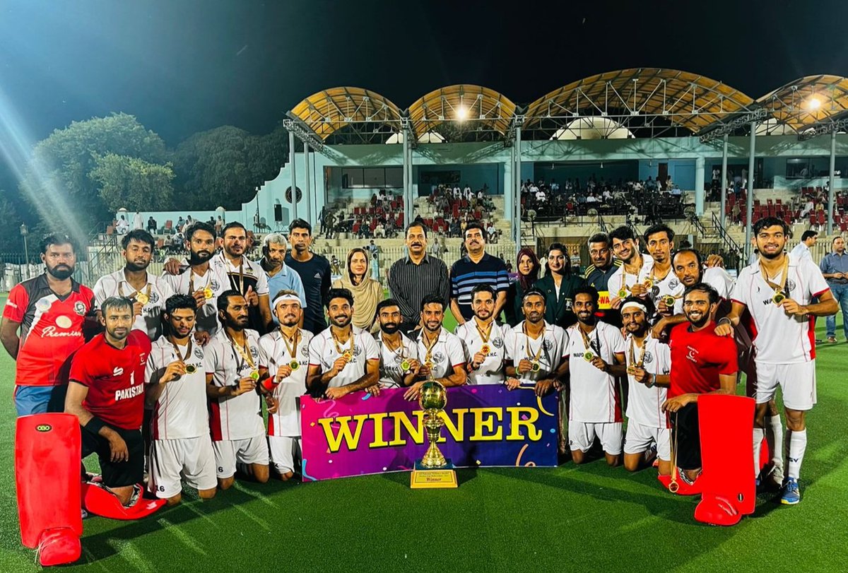 It's a big achievement for my team to show the unity and team work and won the gold 🥇🥇 in the nishan -e- haider 2022 ....
#teamwapda #hockey <a href="/Shoaib_Jatt/">Shoaib Jatt</a> <a href="/muhamma63954640/">muhammad umar bhutta</a> <a href="/PHFOfficial/">Pakistan Hockey (PHF)</a> <a href="/AdeelAkhtaradi1/">Adeel Akhtar (adi🌹❤️)</a> <a href="/themaxpk/">TheMax.Pk</a> <a href="/Pakistanhockey4/">Pakistanhockeyteam</a>