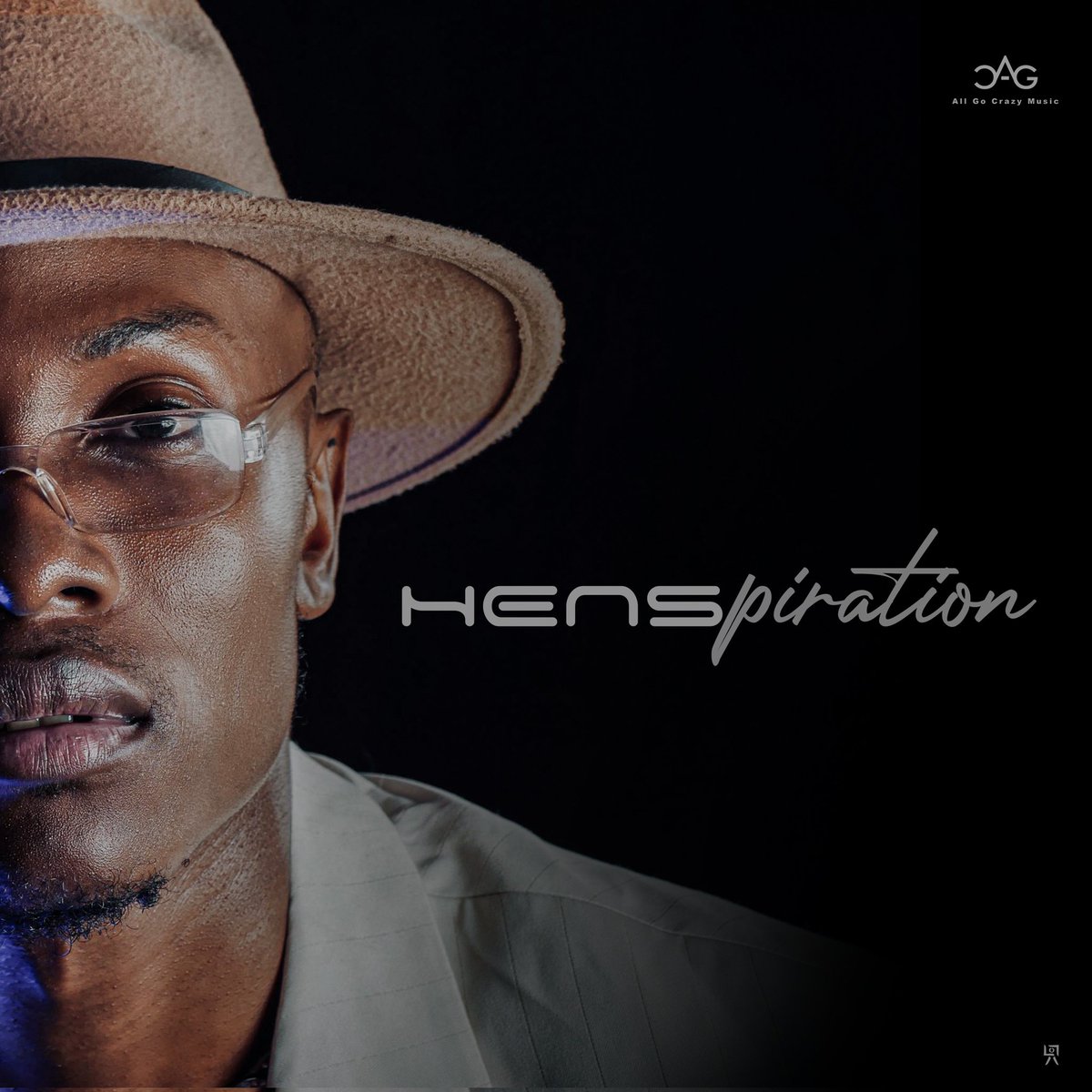 liish_design's tweet photo. Ensuite, nous avons la cover de l'Ep #Henspiration de @hensBenga. 1 an, c'est la durée qu'à pris ce cover pour sortir. J'ai bossé la D.A avec @aoudou_ibrahim. On voulait quelque chose de sobre et d'épurer qui présente Hen's au monde tel qu'il est... https://t.co/qTkMVV3Uzk