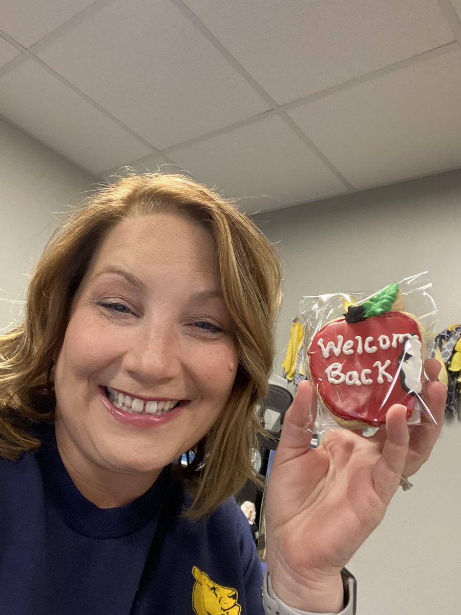 Rayna Palmer tweet media