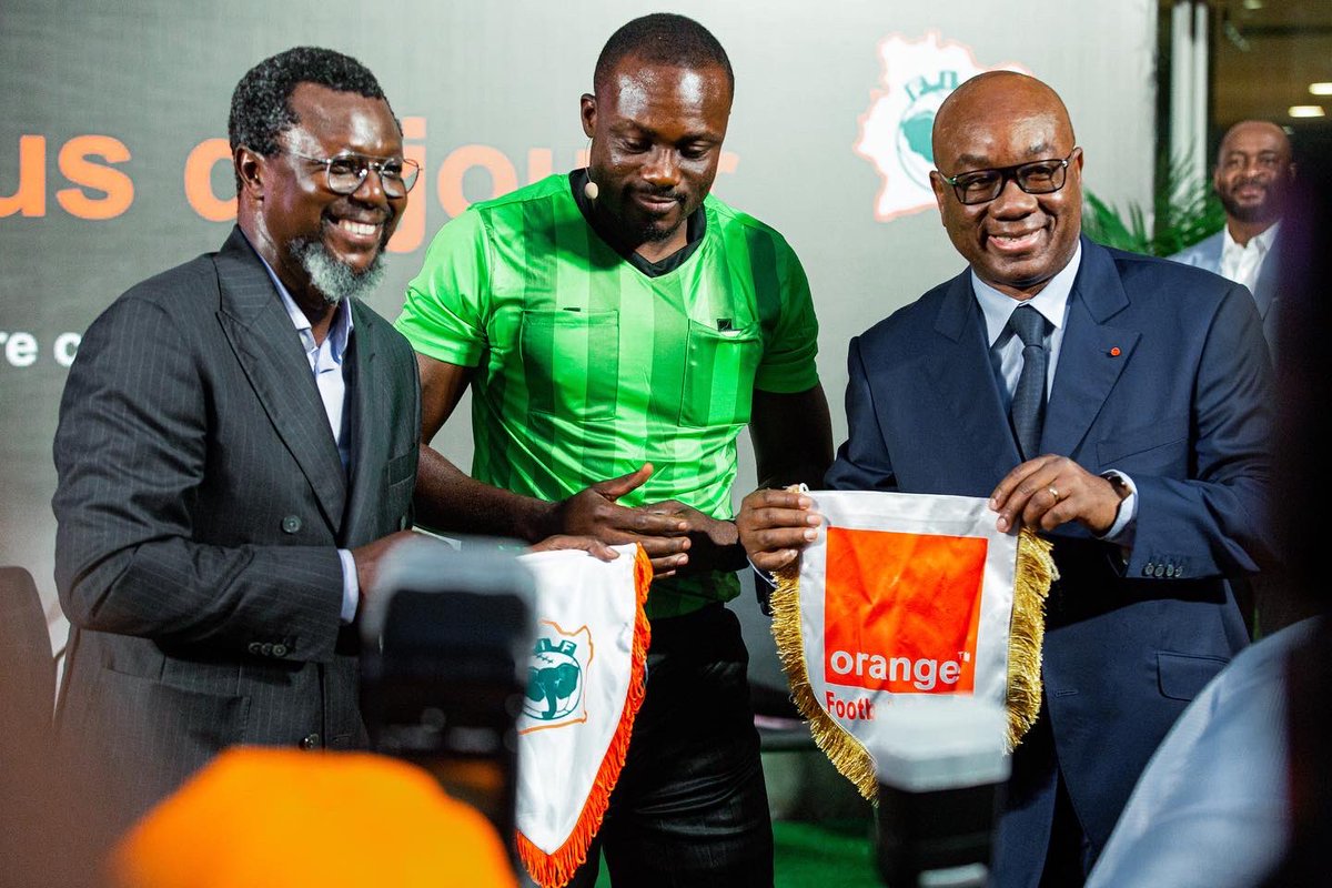 Ligue1Lonaci's tweet photo. Orange Côte d’Ivoire,est de retour dans la grande famille du football ivoirien! 
Un partenariat à large spectre puisqu'il implique le championnat national d’élite (Ligue 1 Lonaci ).
@FIFCI_tweet  @CI_Orange https://t.co/wfIsO7CPiE