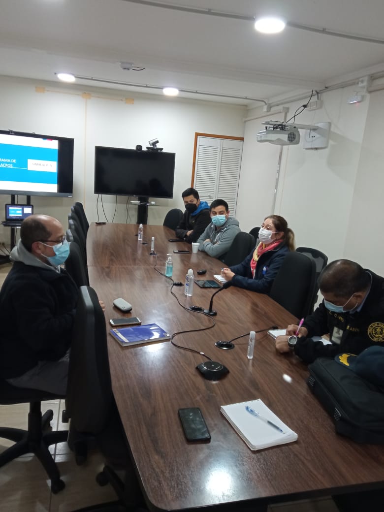 Senapred's tweet photo. #AgendaONEMI Equipo de #ONEMIBiobío efectuó reunión de coordinación para acciones de preparación para la Reducción del Riesgo de Desastres, donde participaron radioaficionados e ICE Biobío. https://t.co/LDRYzTGIPE