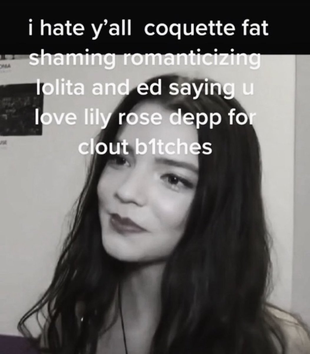 caefrz's tweet photo. all these bitches on these tags need to stfu 😭 #edtwt #coquette #lilyrosedepp #fatphobic #thinspo https://t.co/1FUYP6gCj1