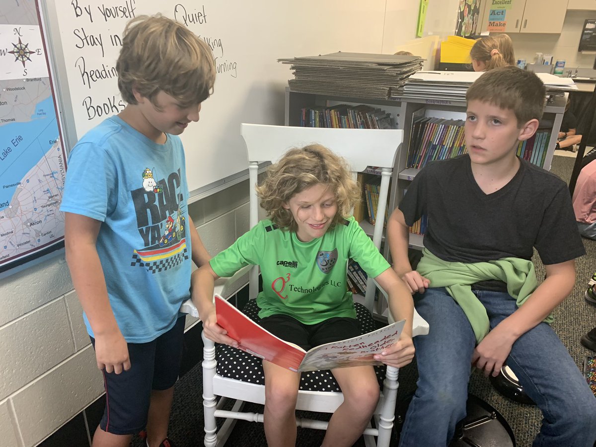 scout615's tweet photo. 5th graders (my group) reading to 3rd graders (my daughter’s group)! I ❤️making student to student connections. Bonus I can work with my own child too! #GLCSryan #GLRead20 @KJCushman3 https://t.co/YUTQ6tJ6IP