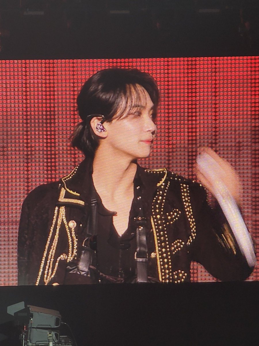 ffallinforgyu's tweet photo. yoon jeonghan so prettyyy oh gosh🥺 https://t.co/IFlaJlMqek