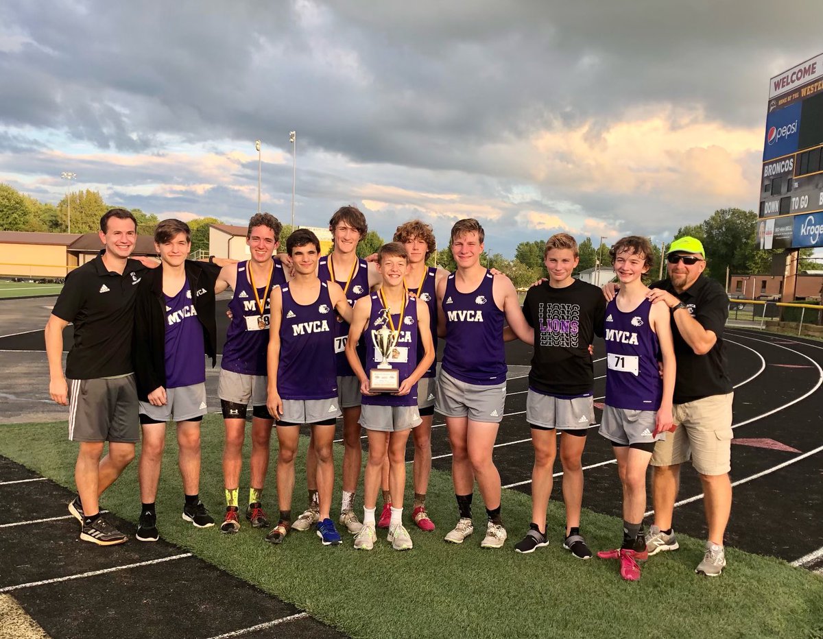 mvcaathletics's tweet image. 👟XC: MVCA Boys Varsity take home 2nd place at the Western Brown Invitational spanning 10 teams ! 
#theyrunfast #Catchthemifyoucan 
#GoLions