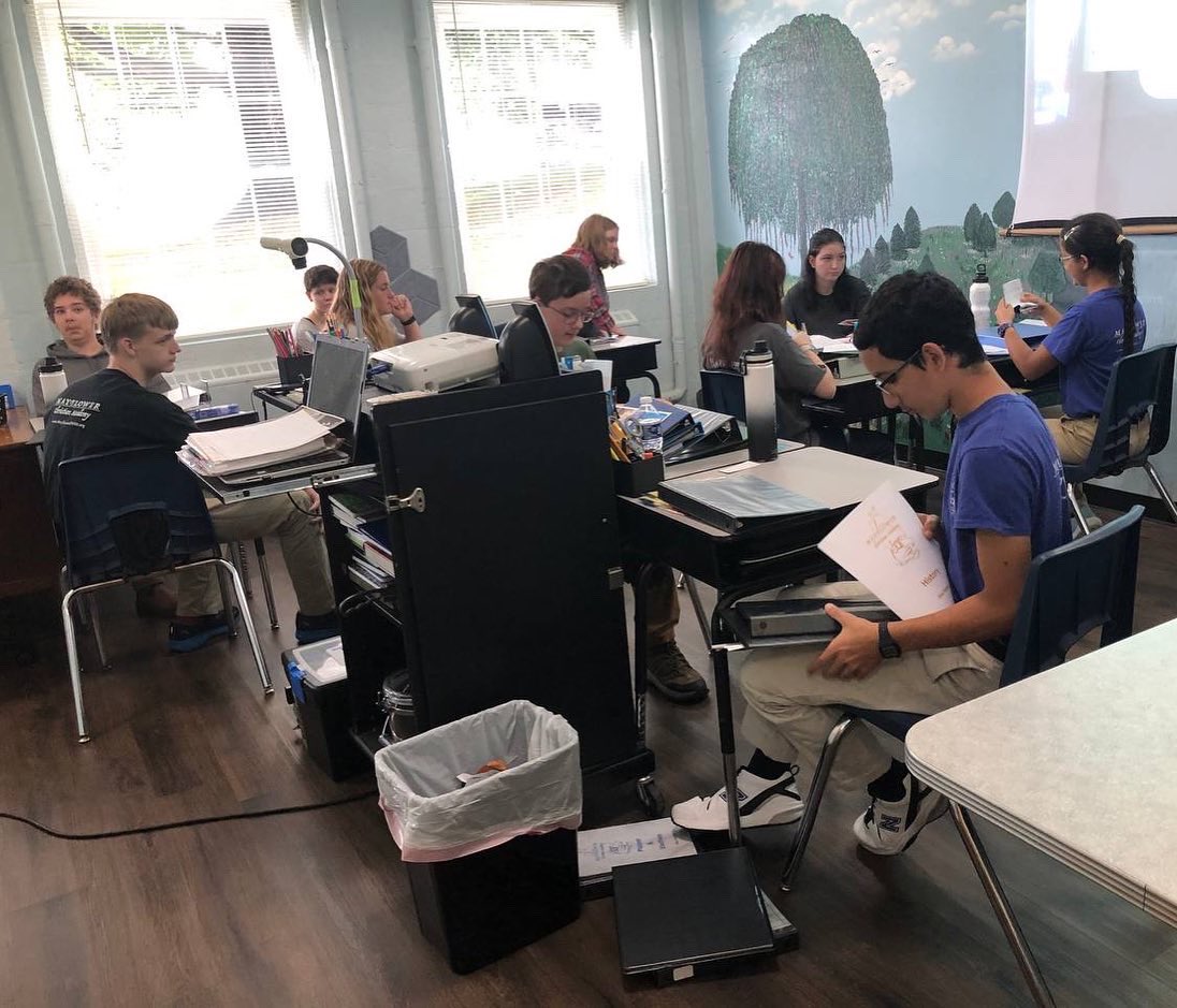 MayflowerSwVa's tweet photo. First Day of School…started our morning talking about Fruits of the Spirit, students got settled into their classrooms, we enjoyed lunch with all grades together, and high school students performed science experiments. We’re off to a great start! https://t.co/1jiqYRfSPq